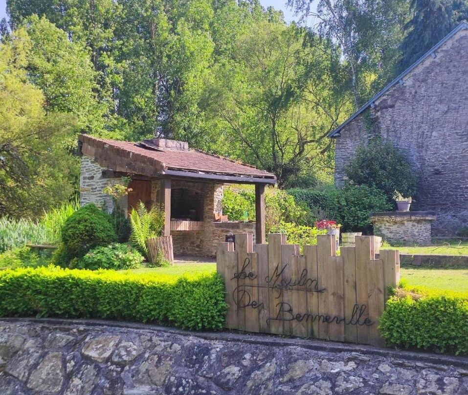 Le Moulin de Benneville chambres d'hotes, petit dejeuner compris