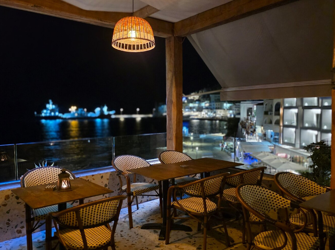Cafe Bistro Pantheon