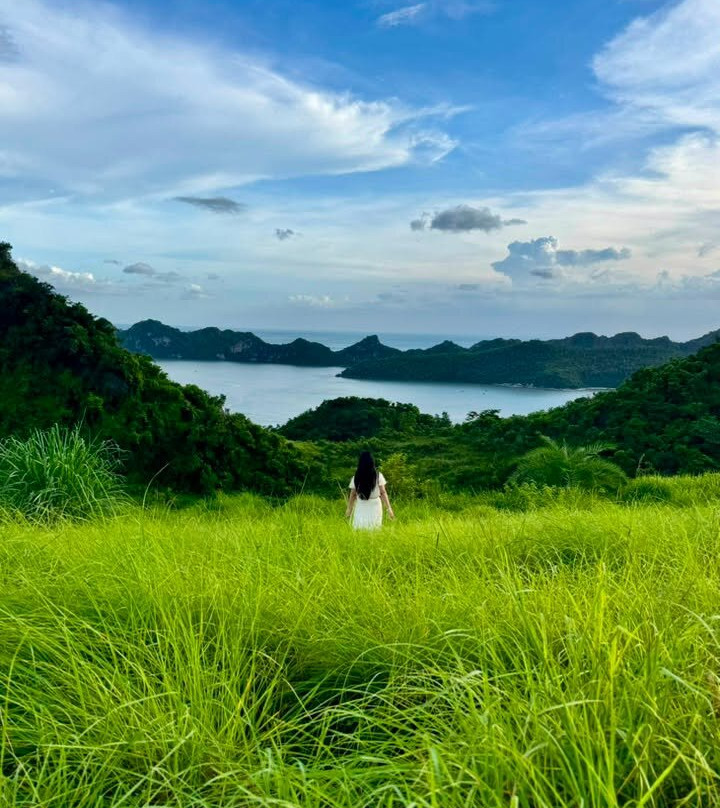 Blue Swimmer Outdoors-下龙湾必去景点