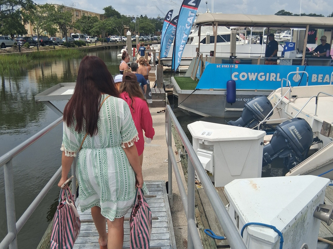 Charleston Party Cat Boat Charters-查尔斯顿必去景点