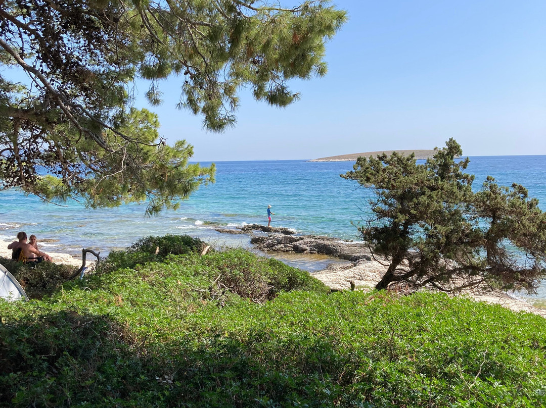 Zabodarski Beach-马利露辛必去景点