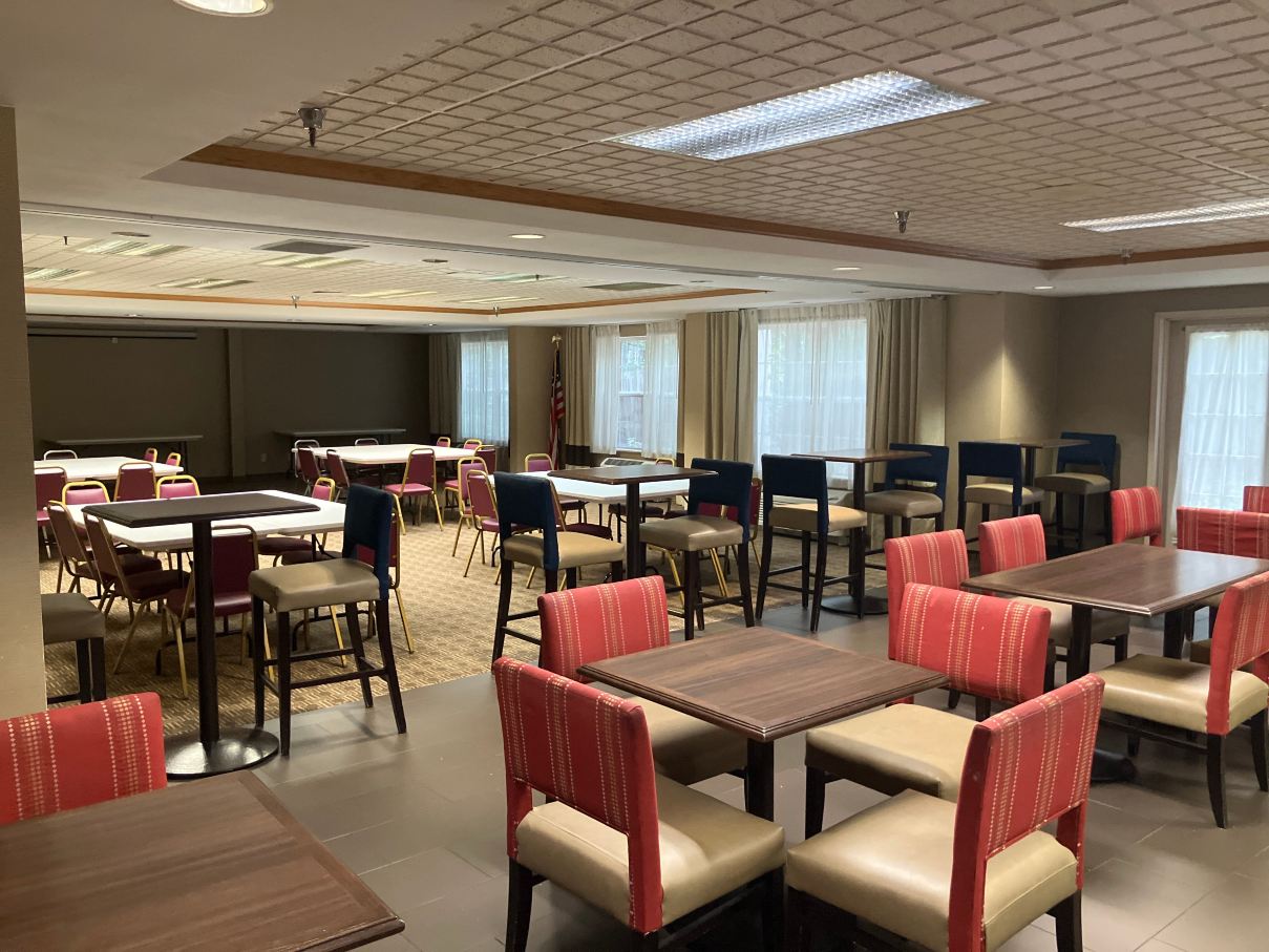 舒适套房酒店-旅行者