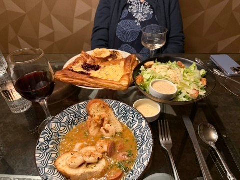 自由信任酒店-旅行者