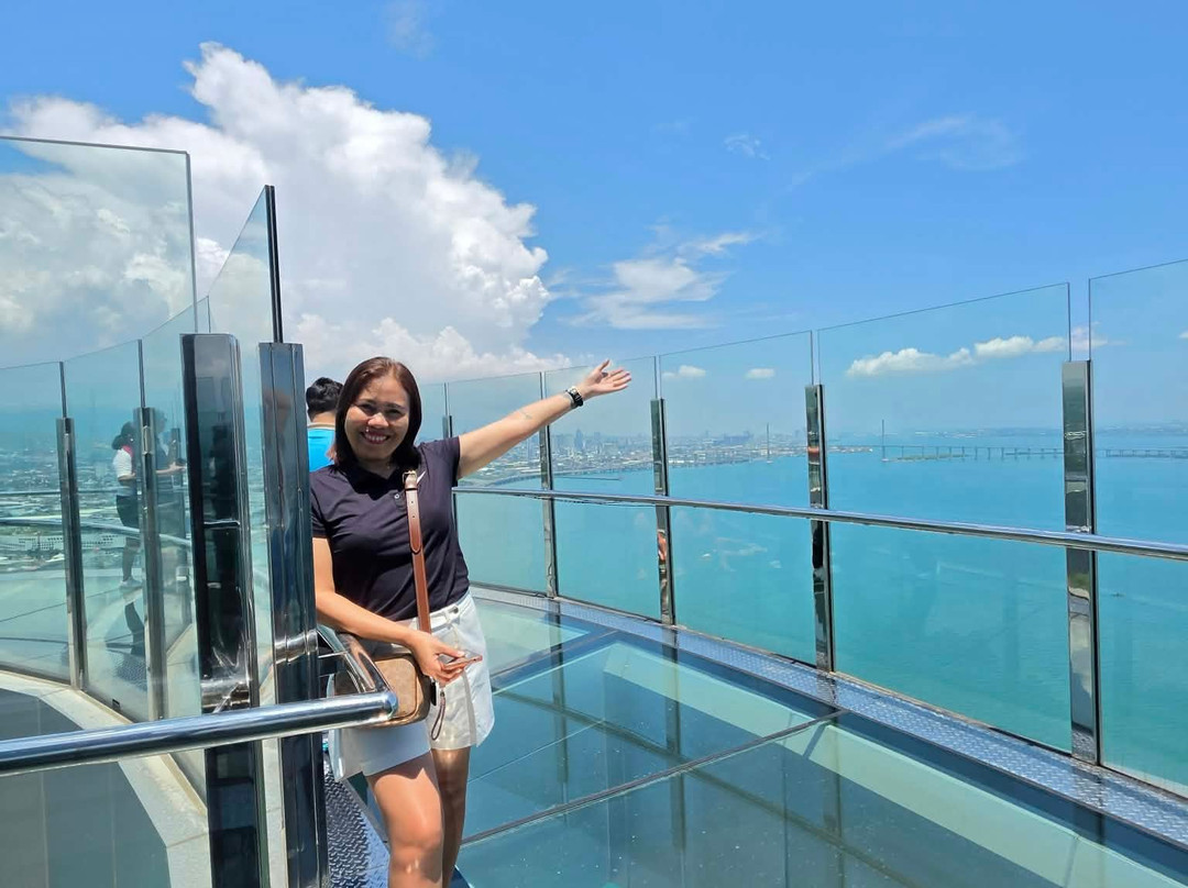 NUSTAR Skydeck