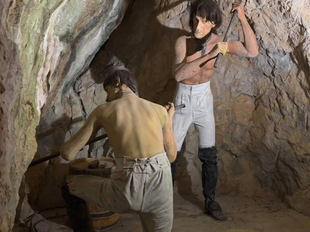 World War II Tunnels-直布罗陀必去景点