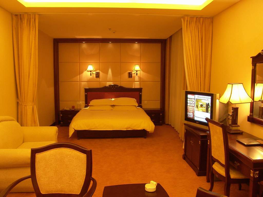 北京便宜居连锁酒店五棵松店-客卧