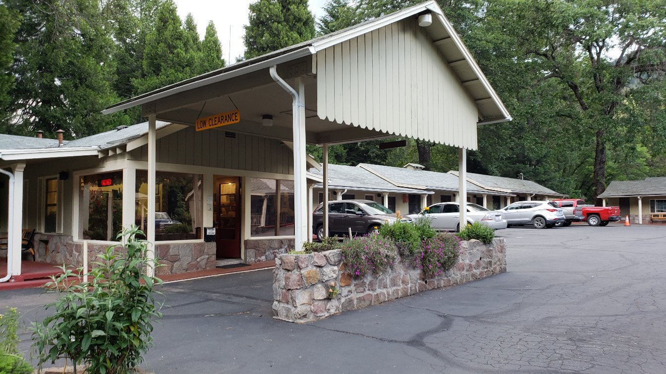 Dunsmuir Lodge-官方