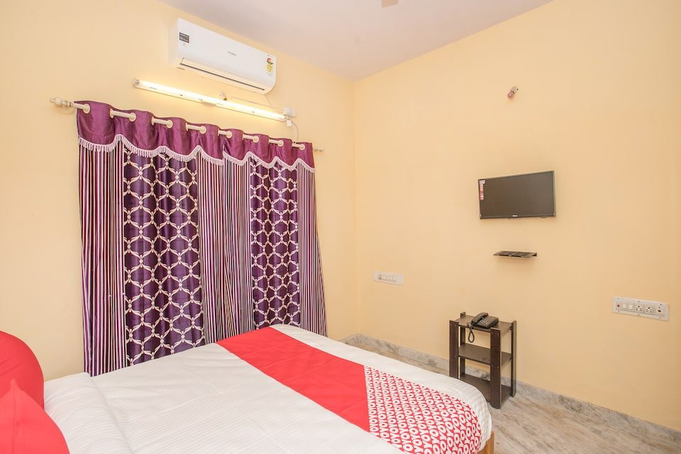 OYO 13121 Sai Kuteer