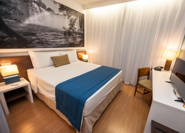 乌贝兰迪亚酒店住宿-Golden Tower Aeroporto - Lizz - by Fênix Hotéis