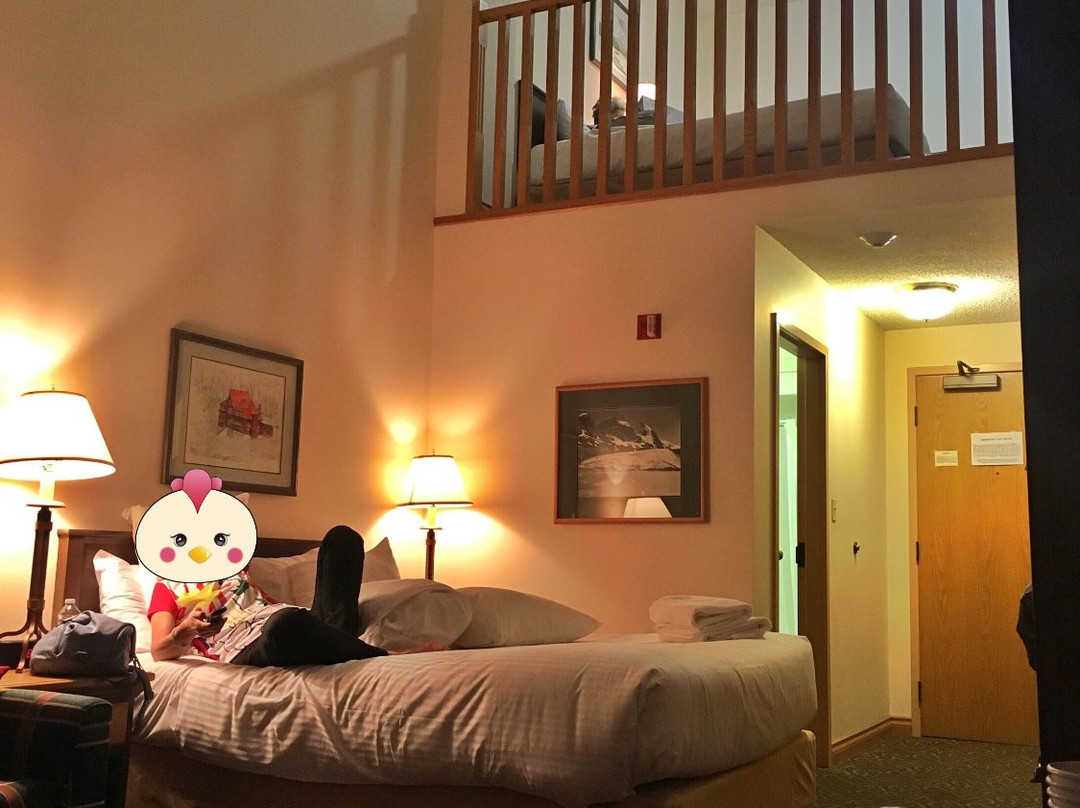 Sasketchawan River Crossing酒店住宿-Glacier View Inn