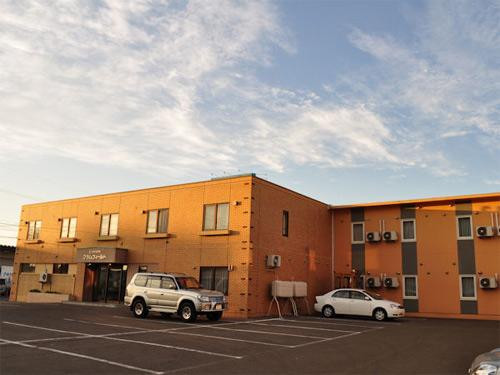 Business Hotel Plum Field