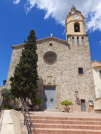 Iglesia de Santa Creu de Cabrils-Cabrils必去景点