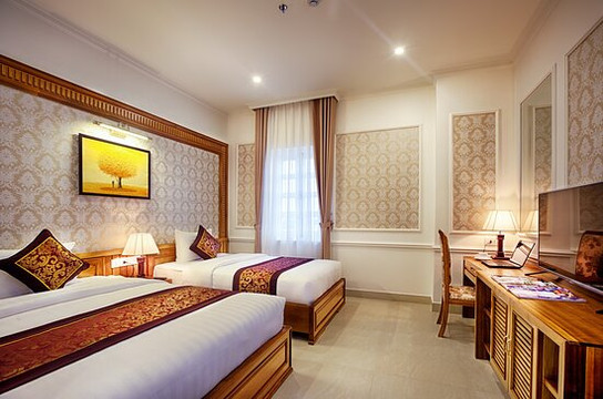 Riverside Hotel Quảng Bình主图