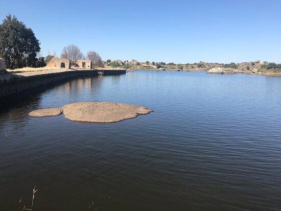 Monumento Natural Los Barruecos景点图片