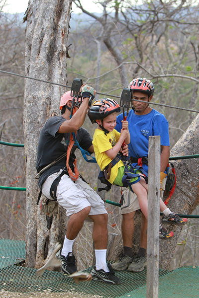 Monkey Jungle Canopy Tour景点图片
