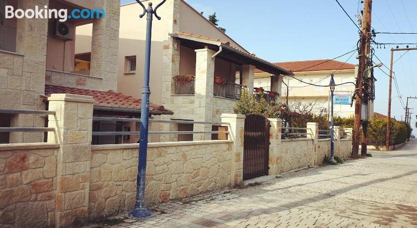 Fouli House