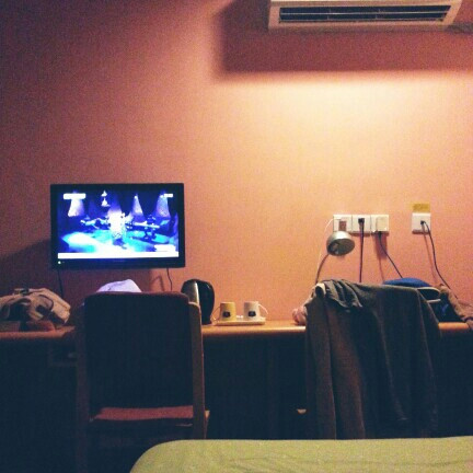 如家酒店·neo(重庆江北国际机场渝北广场地铁站店)主图