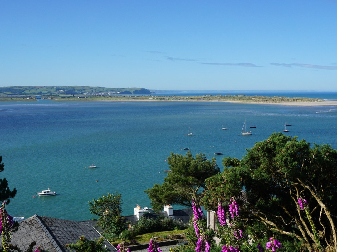 Aberdovey Hillside Village
