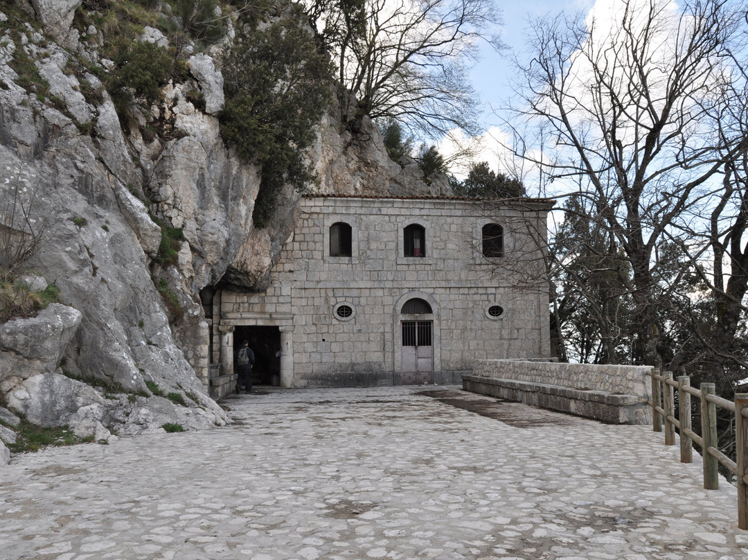 Pietrastornina旅游攻略图片