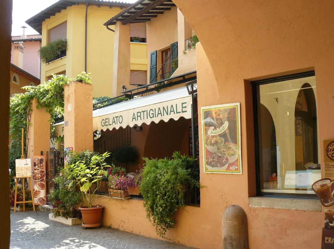 Bar Gelateria Le Rose
