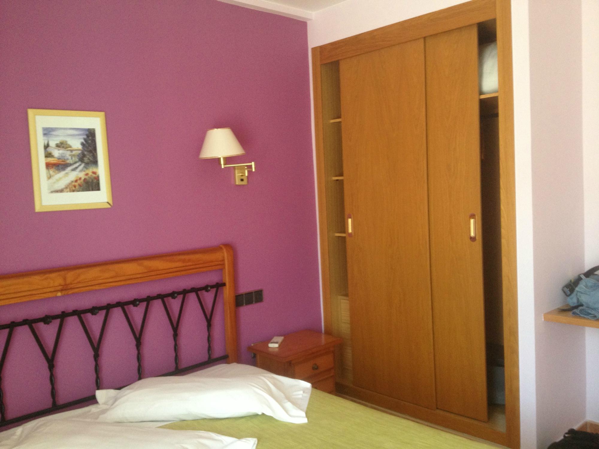 Hostal Mont Rock-客卧