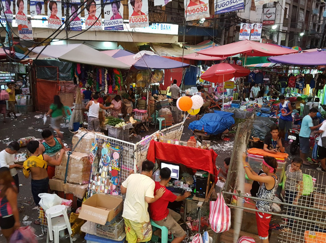 马尼拉市迪菲苏利亚市场景点图片