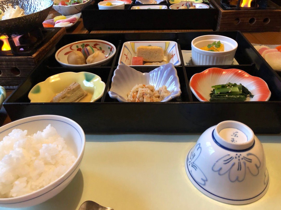 疗愈之里 树屋主图
