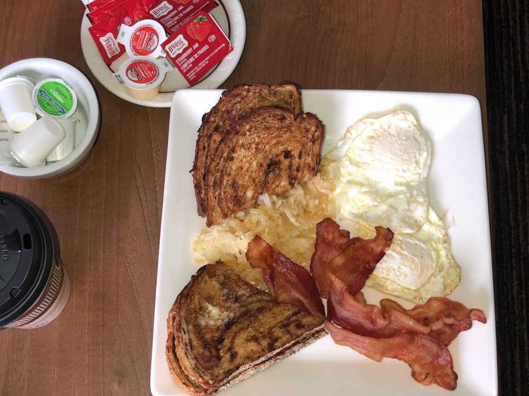 Heritage Inn Hotel & Convention Centre主图