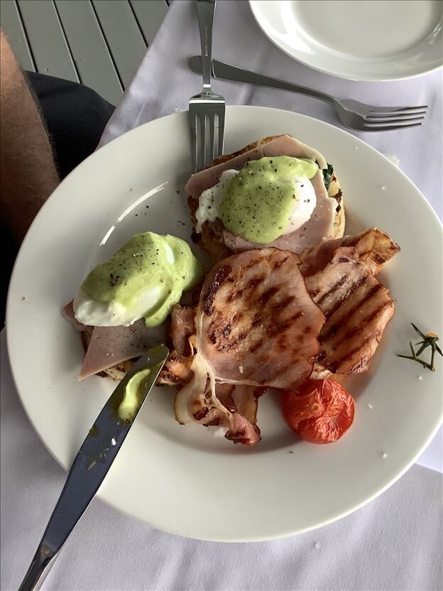 Avocado Grove B&B-餐饮