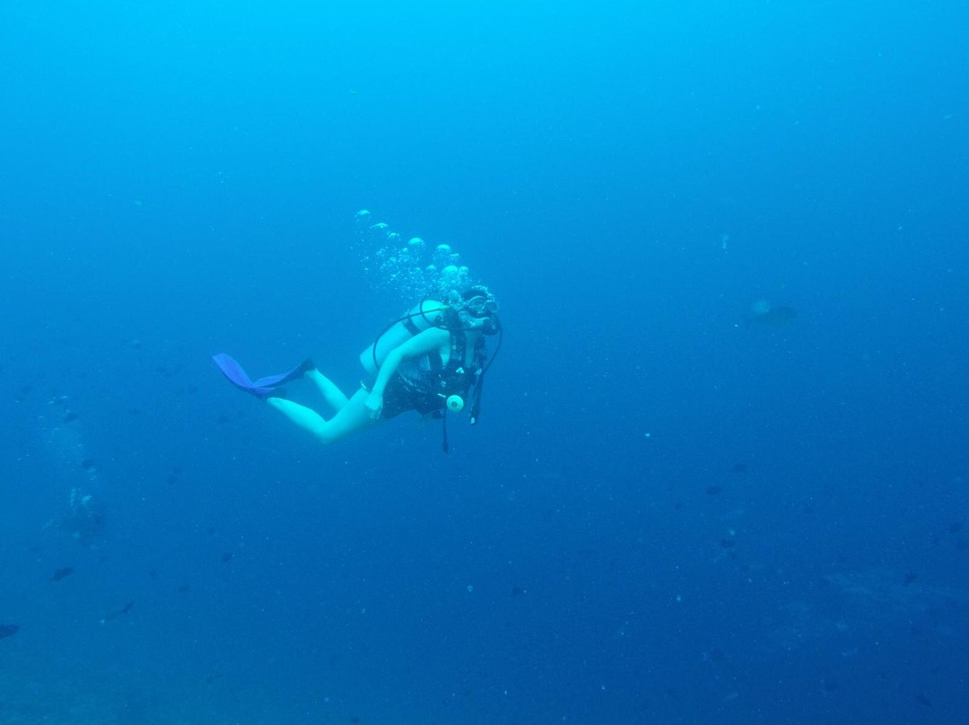 Islandii.com-胡鲁马累必去景点