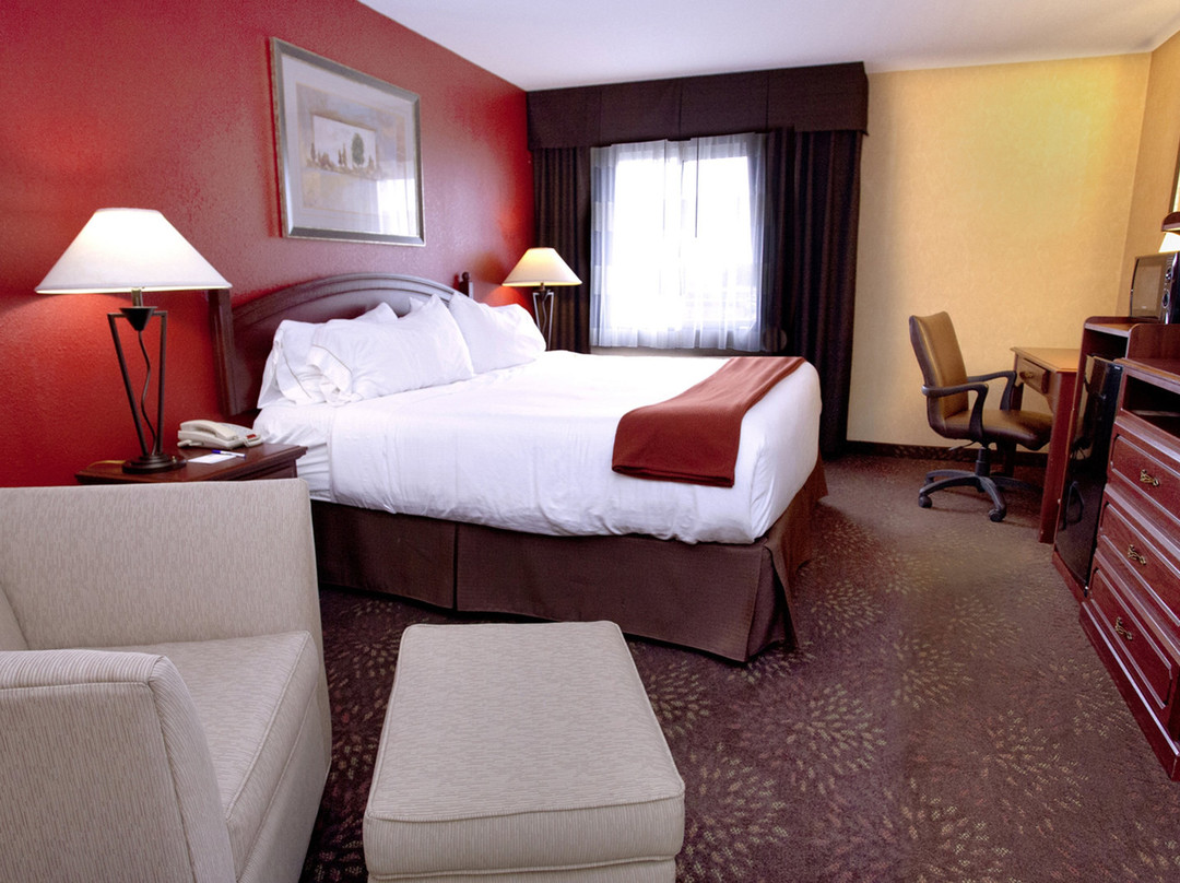 Holiday Inn Express Jamestown by IHG主图