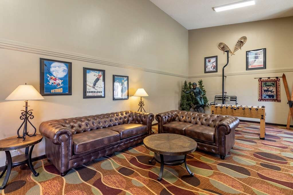 品质酒店及套房 斯廷博特斯普林斯主图