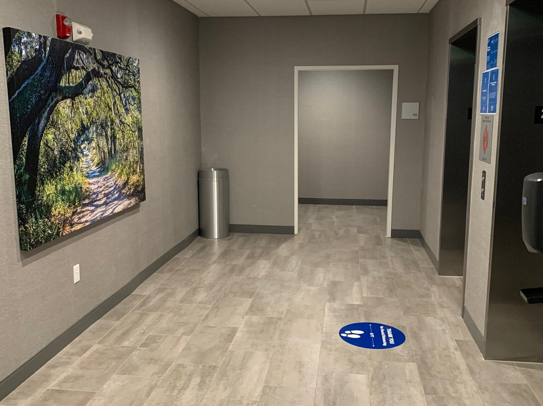 Hampton Inn & Suites By Hilton Middleburg主图