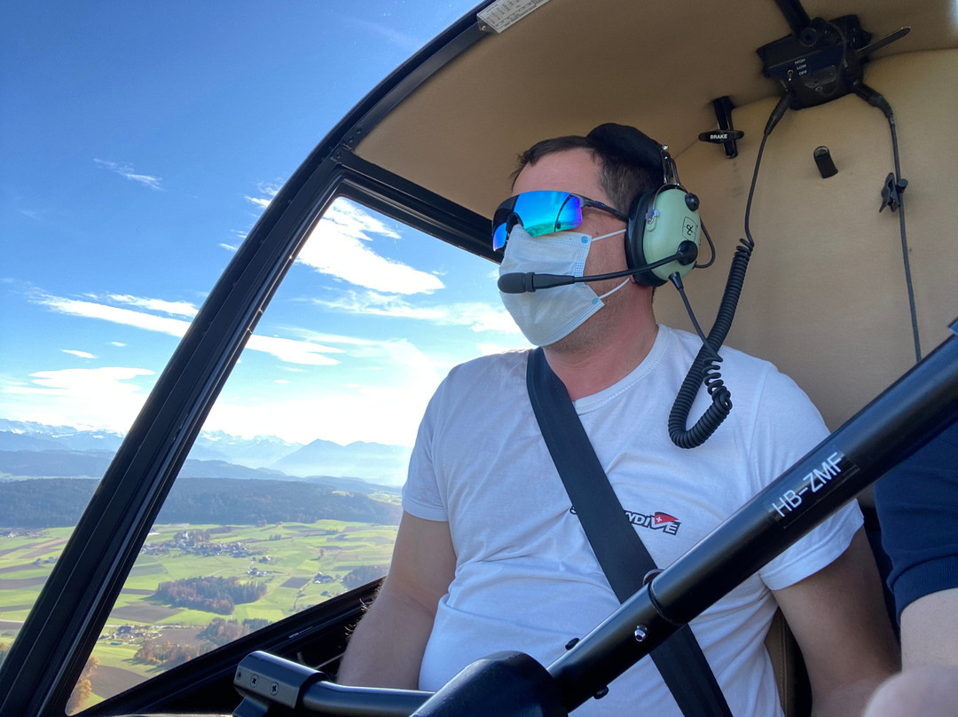 Mountainflyers Helicopters景点图片