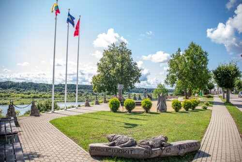 Veliuona Town景点图片