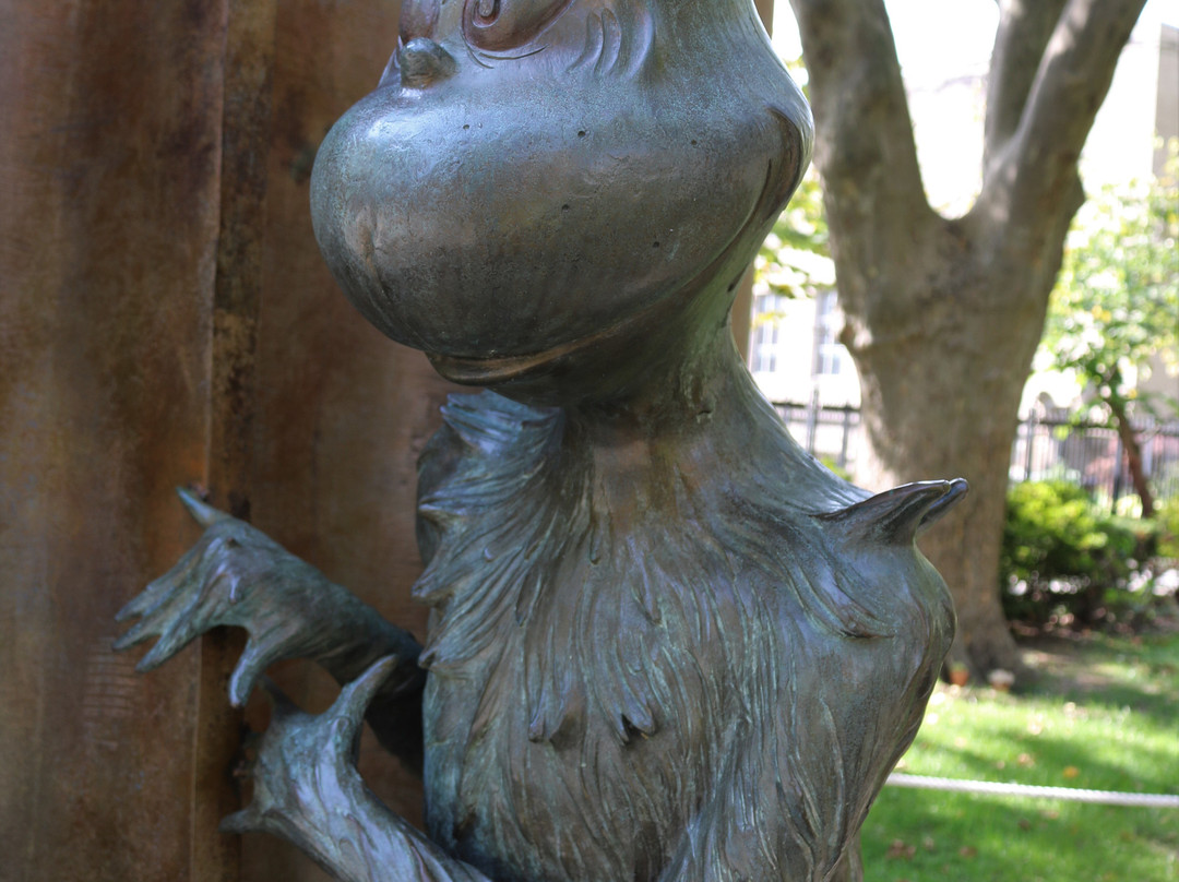 Dr. Seuss National Memorial Sculpture Garden景点图片