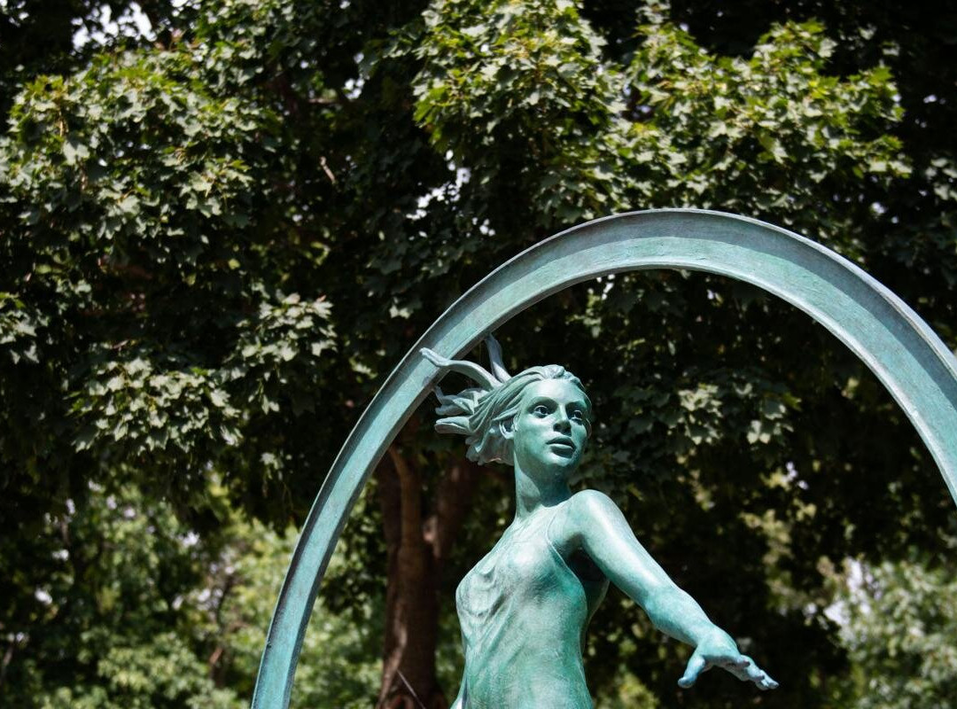 Haan Museum Sculpture Garden