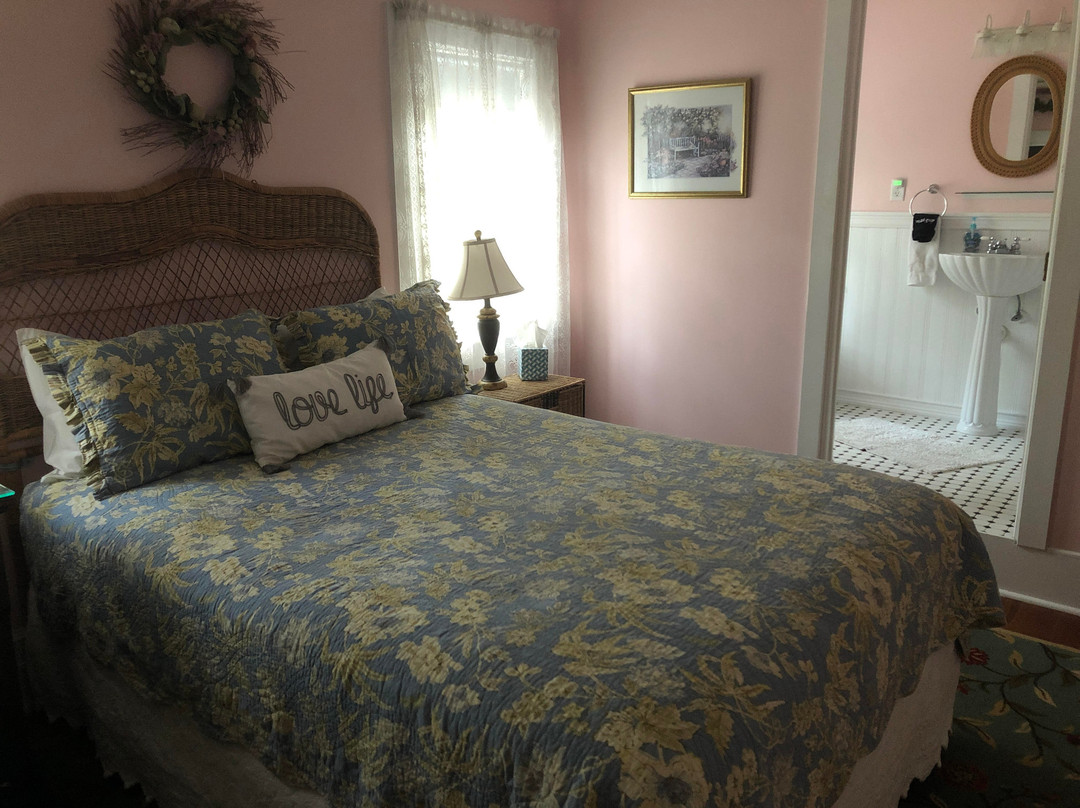 Inn Shepard's Park Bed and Breakfast主图