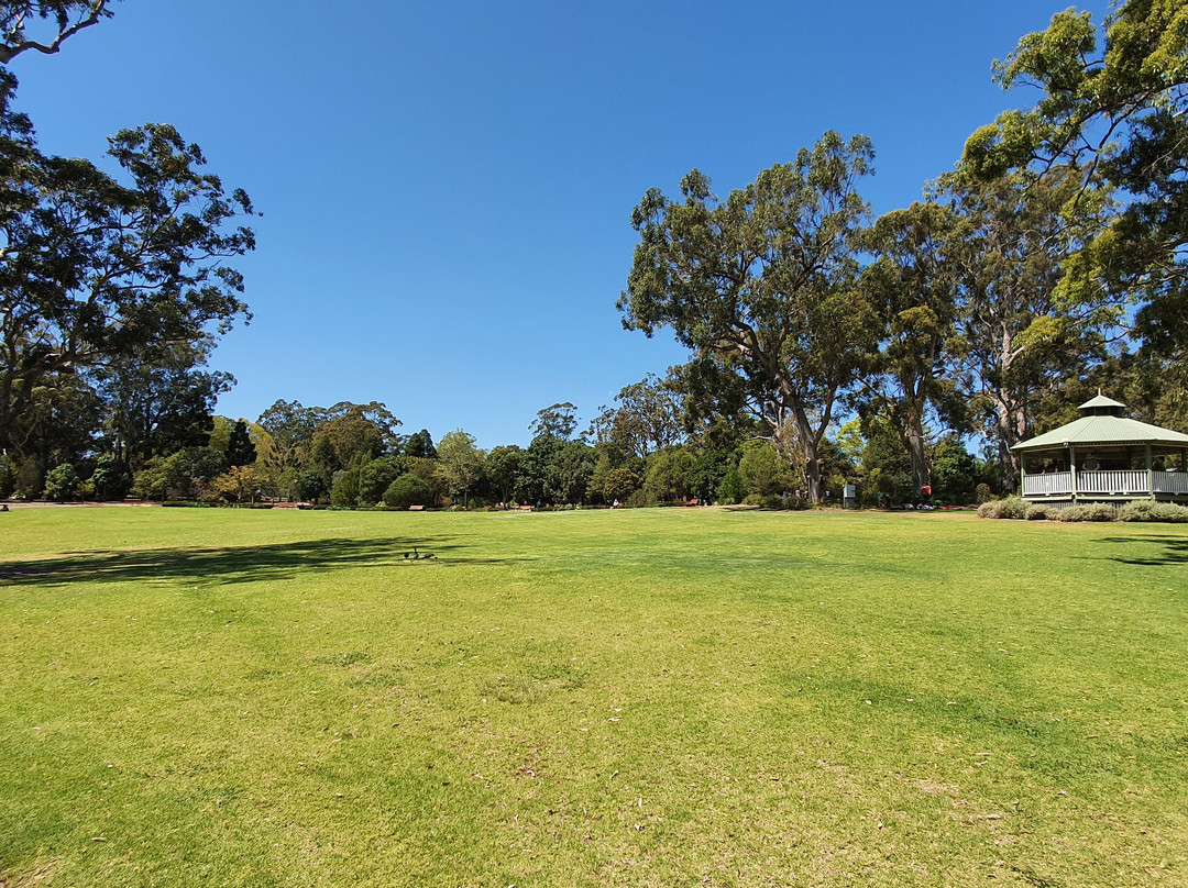 Peacehaven Botanic Park-Highfields必去景点