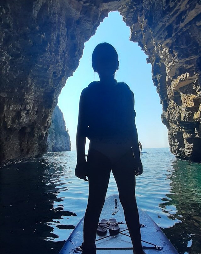 SUP & Kayaking Tours景点图片