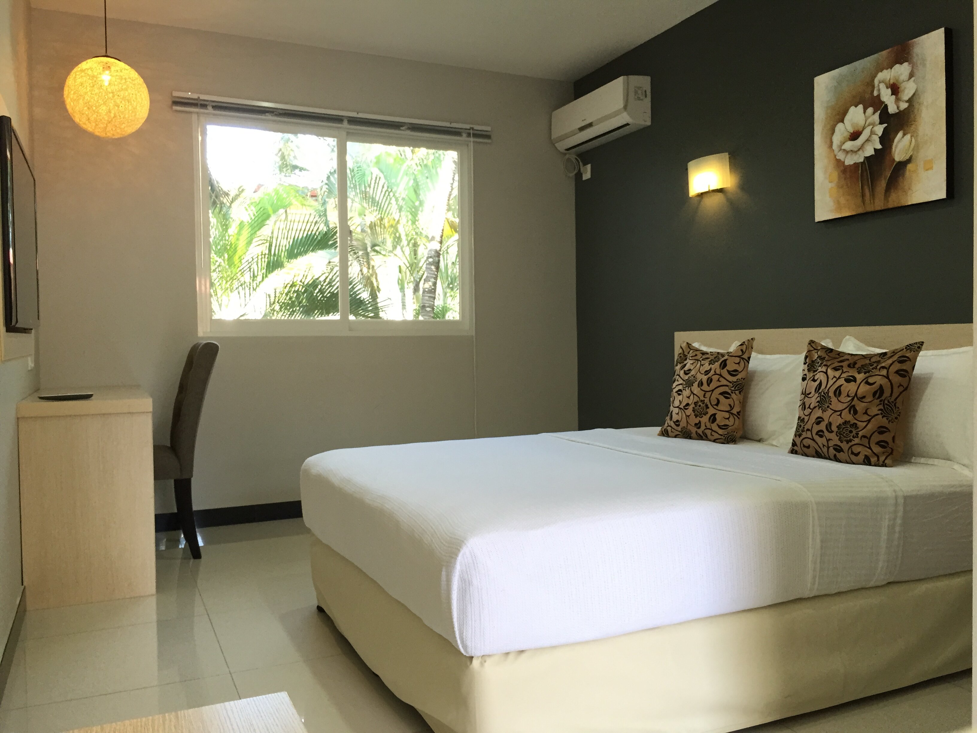 The Shady Rest Hotel-官方