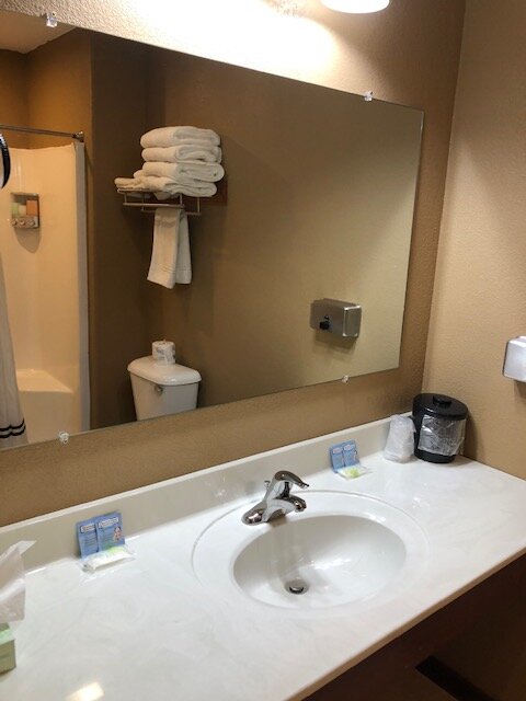 Sagebrush Inn & Suites-浴室