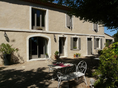 Raphele-les-Arles酒店住宿-Mas l'Oustal