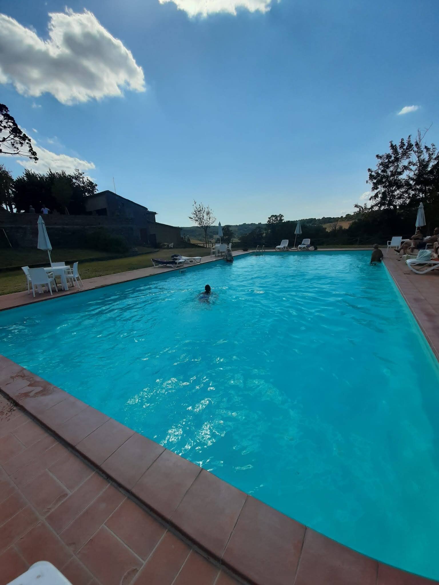 Fattoria La Cacciata-泳池
