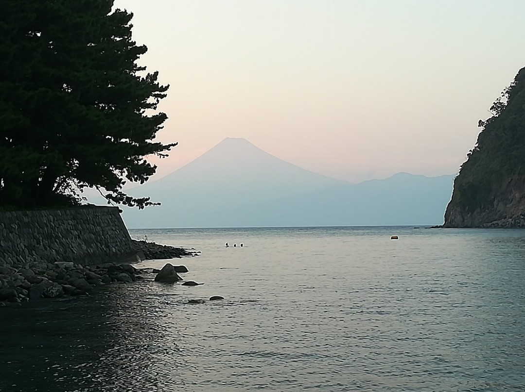 Mihama Beach景点图片