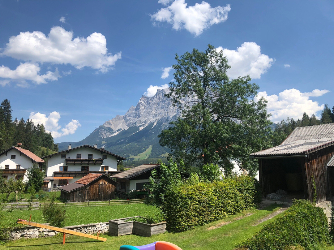 Hotel Gasthof zum Goldenen Lowen主图