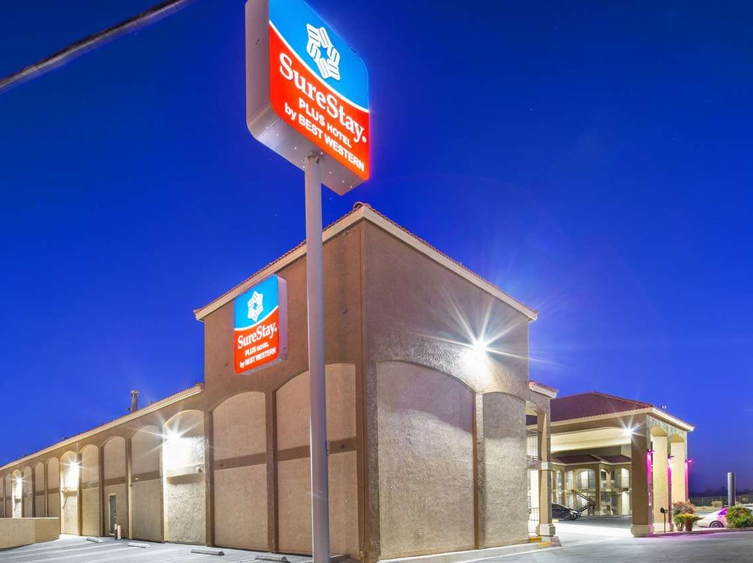 Hesperia Hotel主图