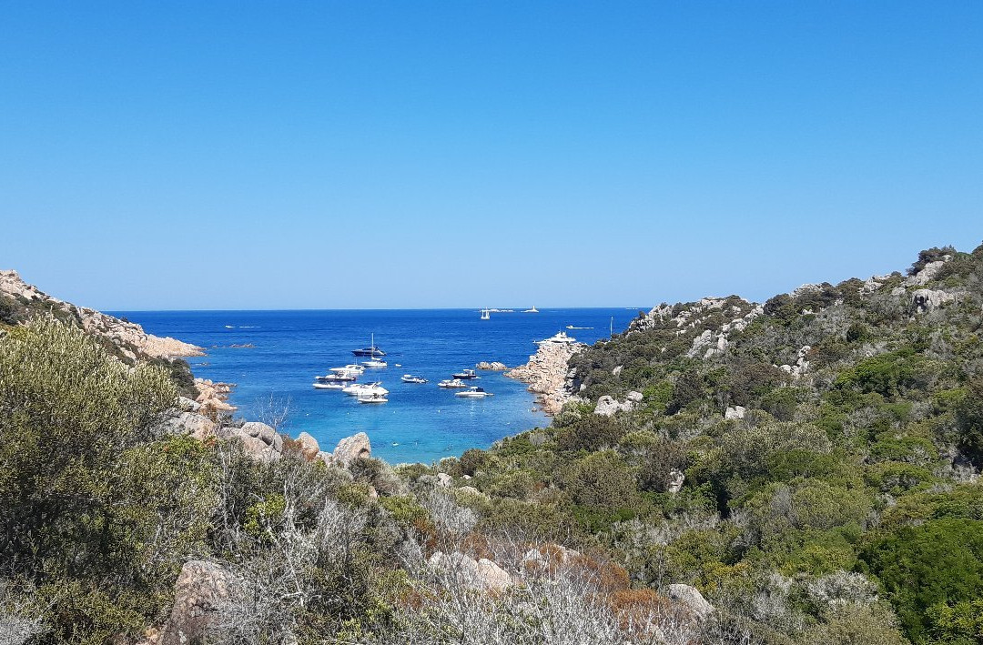 Spiaggia di Cala Brigantina-Caprera必去景点