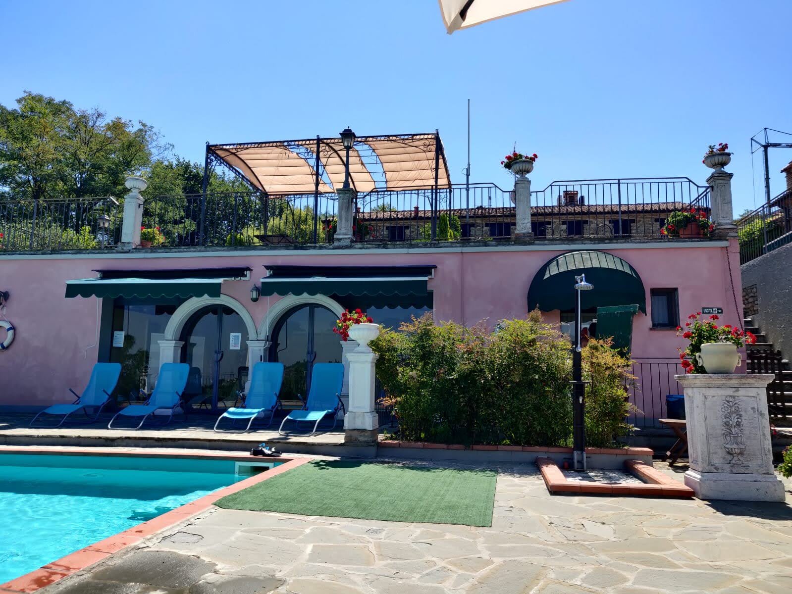 I Quattro Passeri Country House-泳池