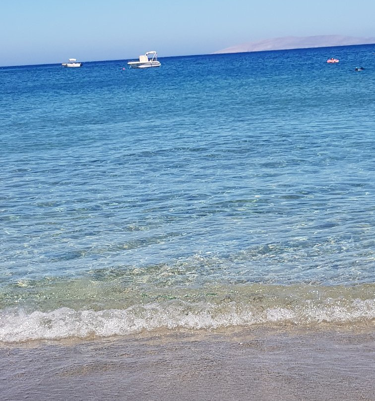 Mononaftis Beach-阿希亚贝拉希亚必去景点